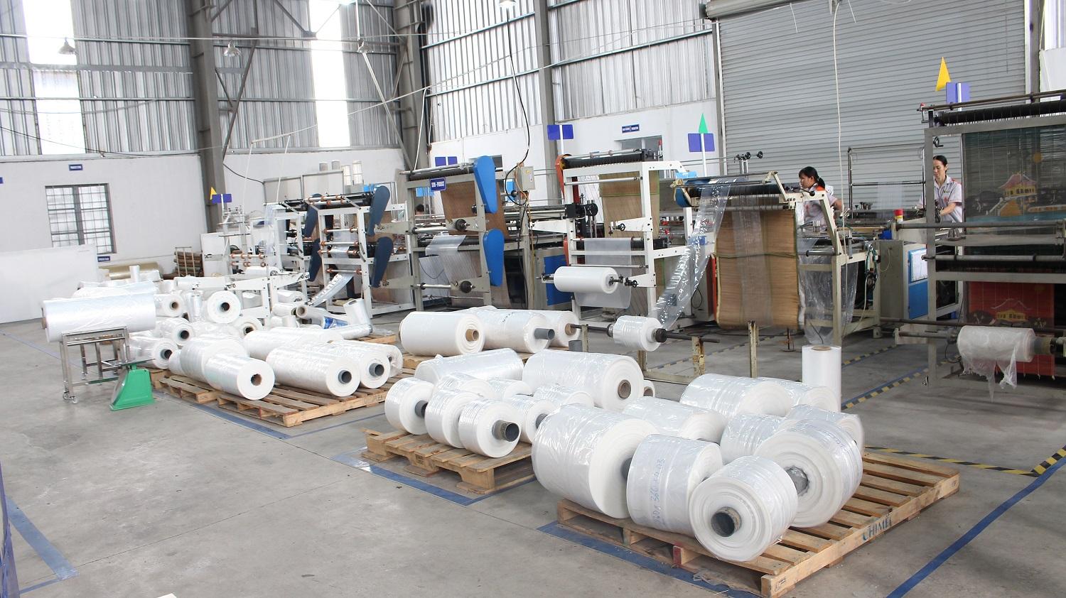 Dây chuyền sản xuất túi, màng tự động chính thức được Cương Việt đưa vào hoạt động
